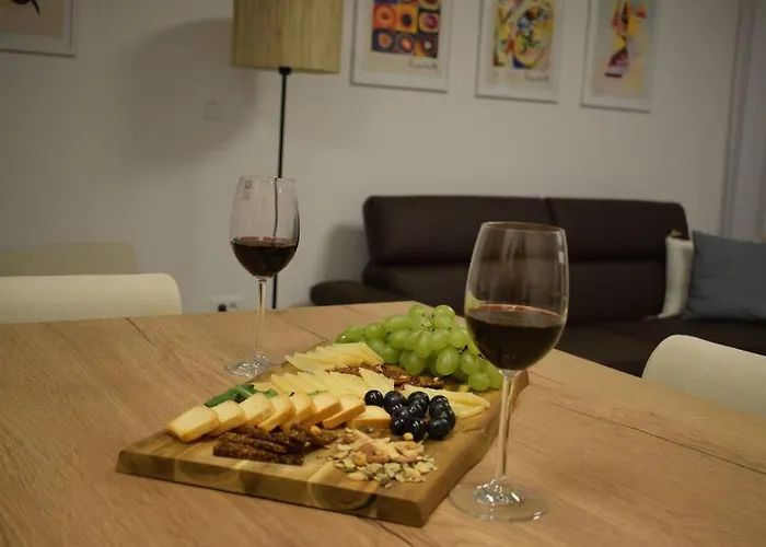 Luxury With Pool, Jacuzzi And Sea View Split