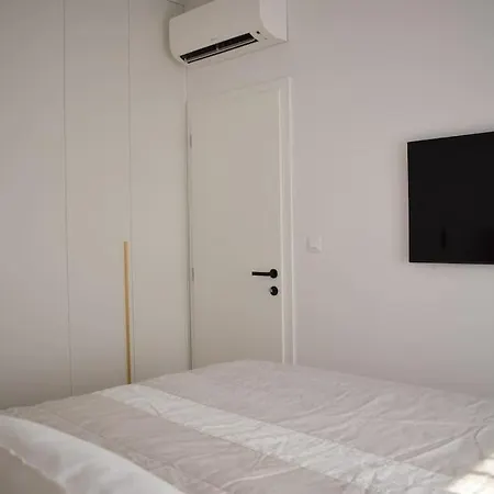 Luxury With Pool, Jacuzzi And Sea View Split Apartament Trogir