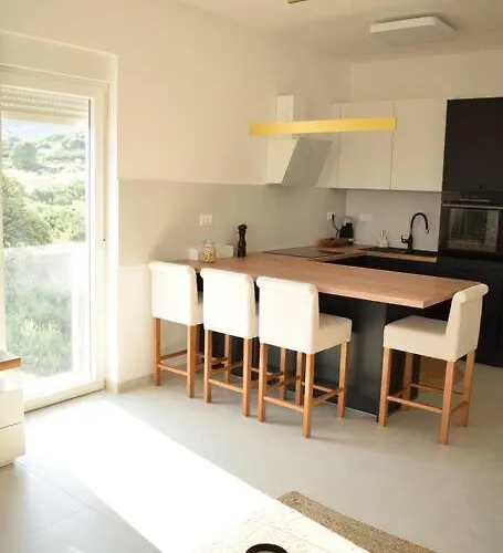 Apartament Luxury With Pool, Jacuzzi And Sea View Split