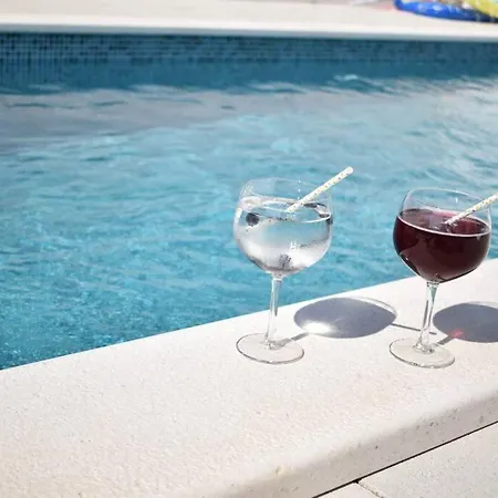 Apartmán Luxury With Pool, Jacuzzi And Sea View Split *