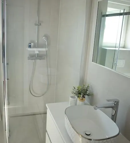 Luxury With Pool, Jacuzzi And Sea View Split Lägenhet *